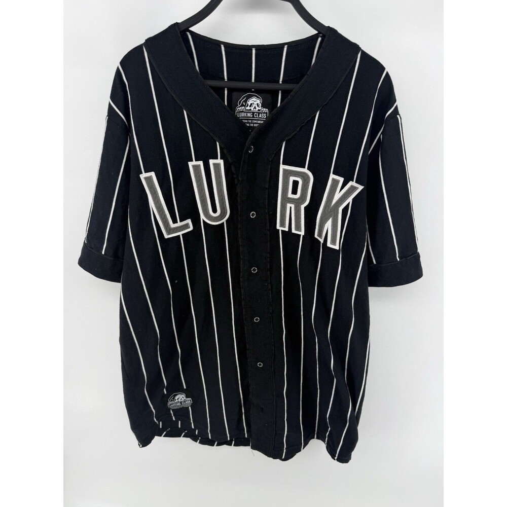 Lurking Class Baseball Shirt Size L